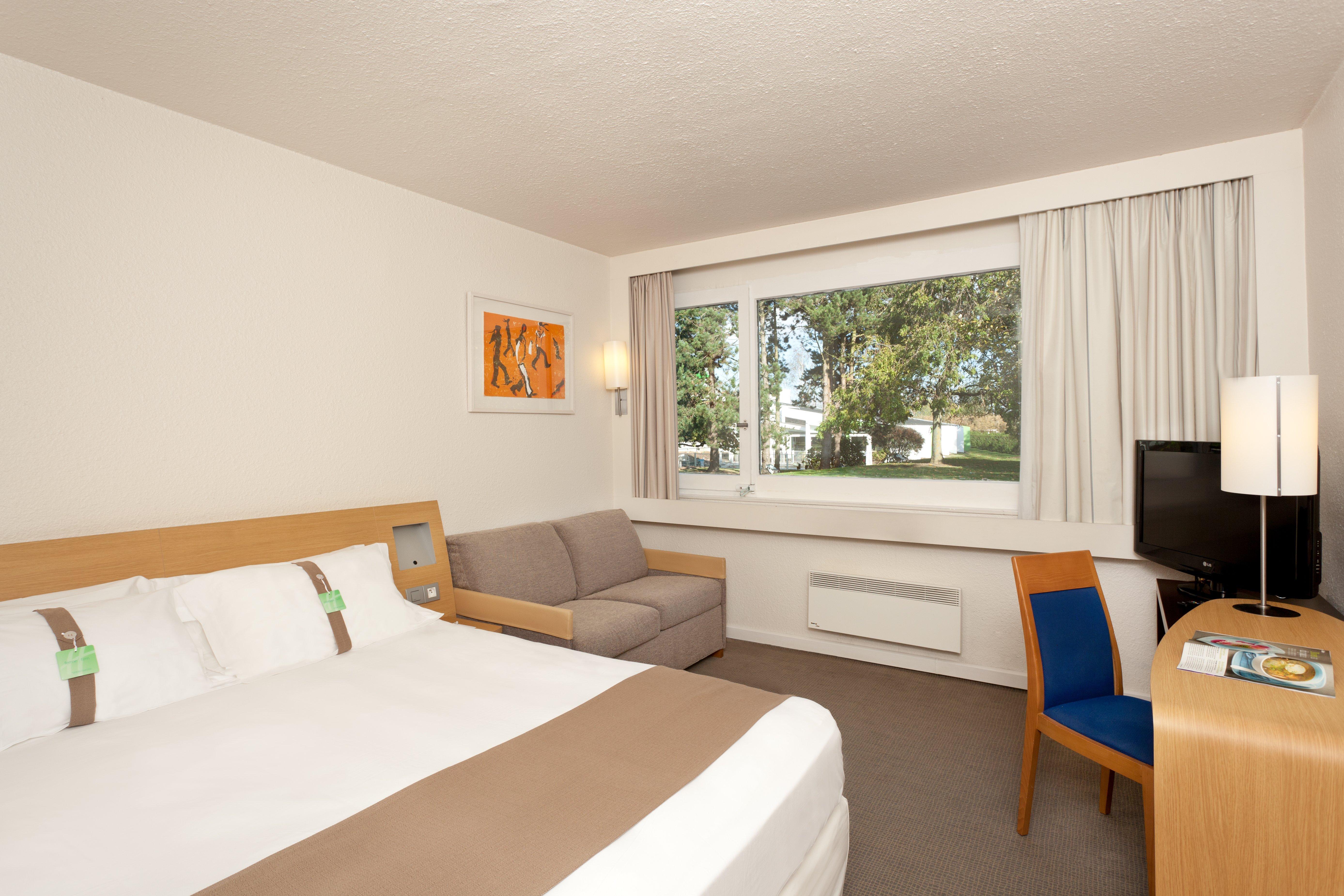 Lille Ouest By Ihg Hotel Englos