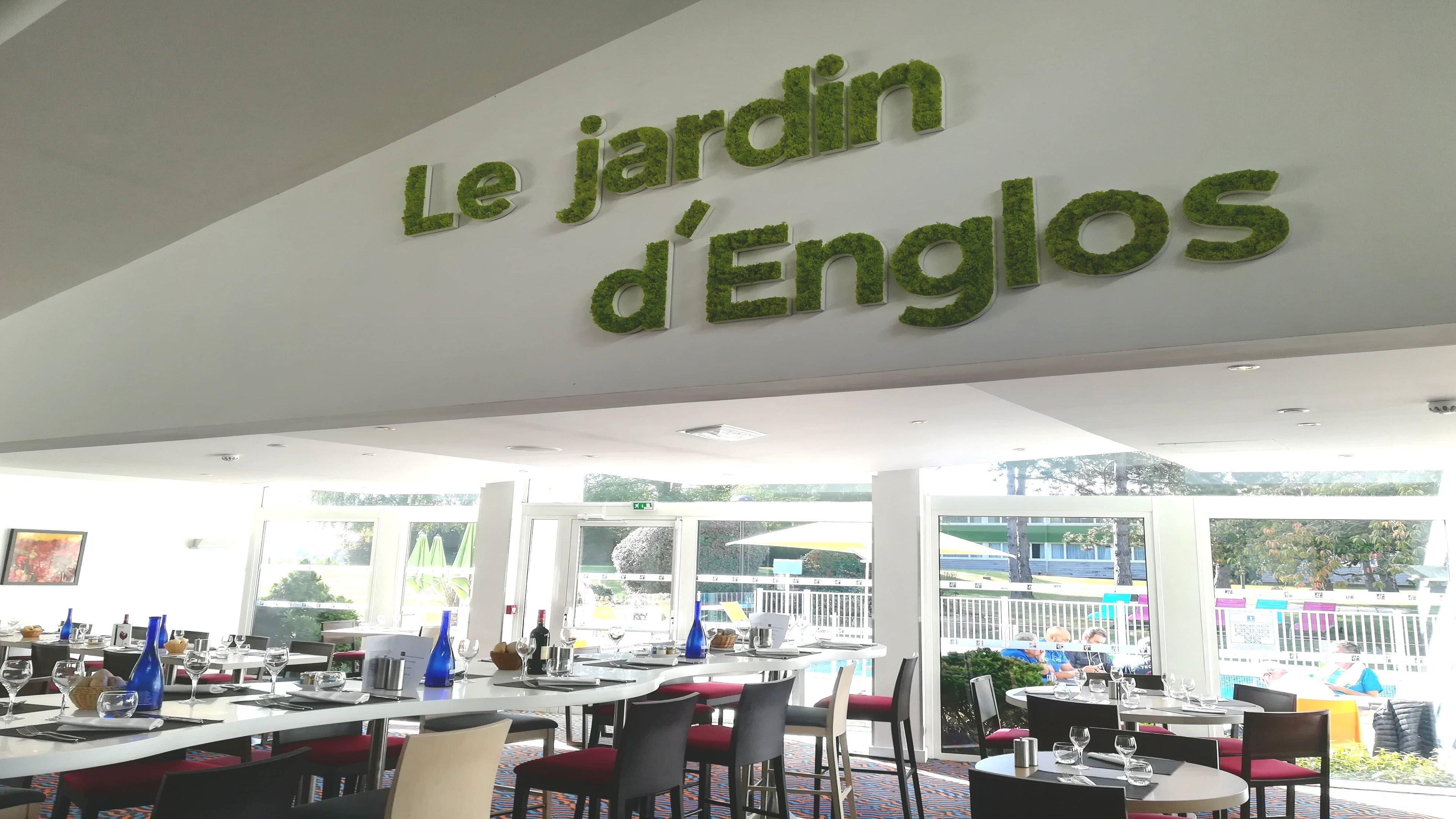 Lille Ouest By Ihg Englos