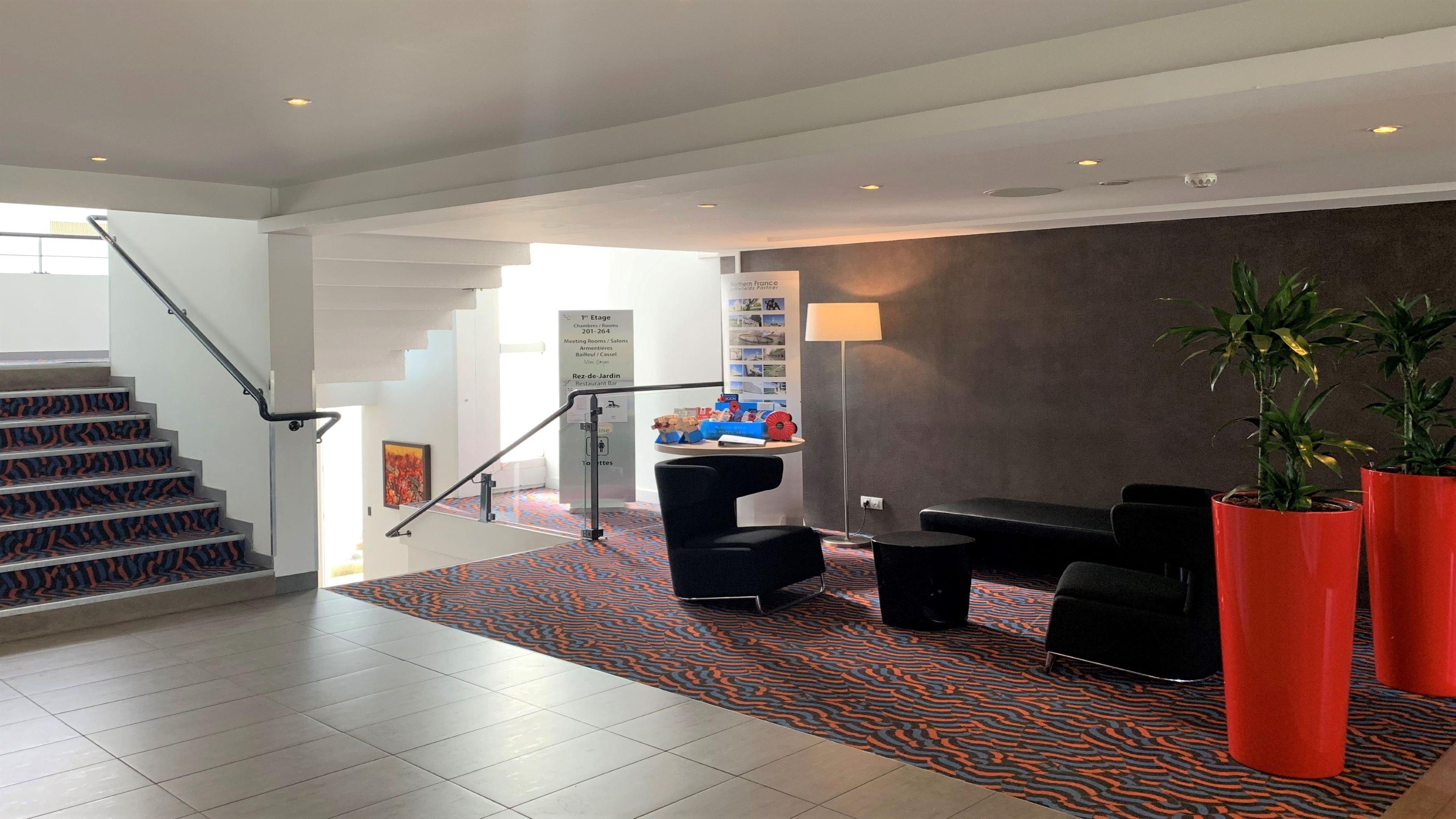 Hotel Lille Ouest By Ihg Englos