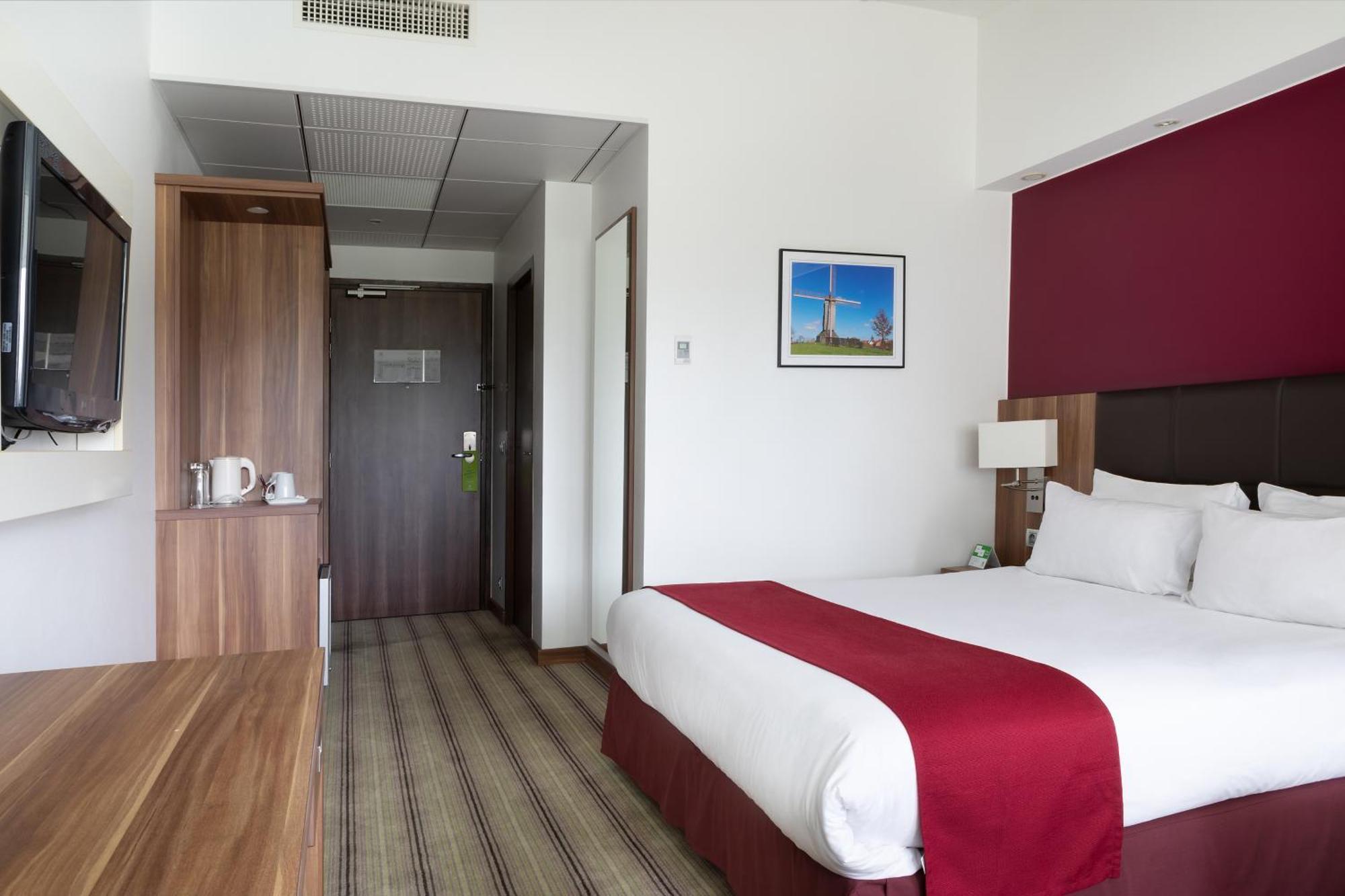 Hotel Lille Ouest By Ihg